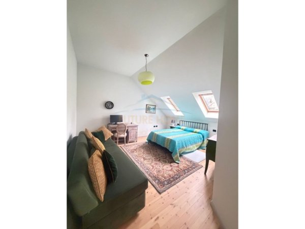 Tirane, shitet apartament 2+1+Ballkon Kati 5, 310 m² 640.000 € 