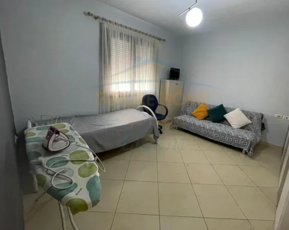 Apartament 2+1+2+Post Parkimi, Kopshti Botanik, Tiranë