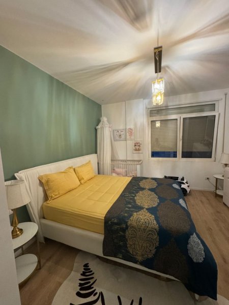 Tirane, shitet apartament 1+1 Kati 1, 74 m² 81.000 € (Prane 2 Luaneve ne Fresk.)