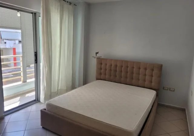 Tirane, shitet apartament 1+1 Kati 2, 69 m² 167.000 € (KOMUNA E PARISIT)