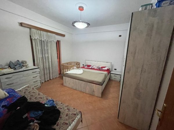 Tirane, shitet 1+1+Ballkon Kati 2, 144.500 € 
