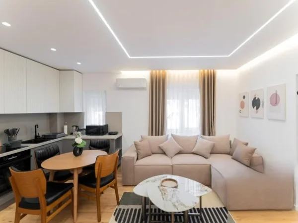 Tirane, jepet me qera apartament 1+1 Kati 3, 65 m² 600 € (rruga e elbasanit)