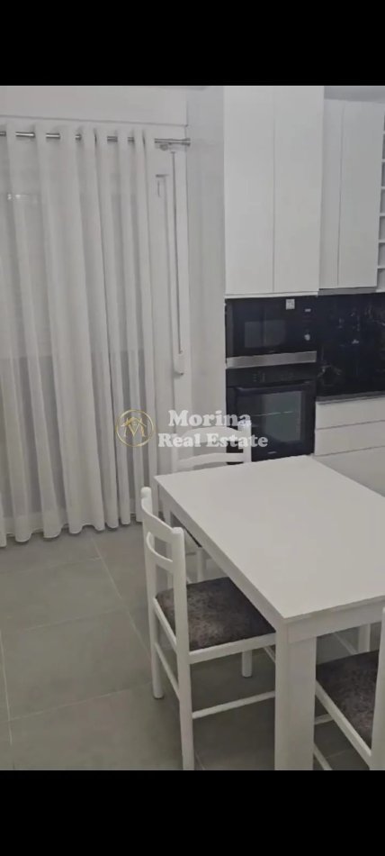 Tirane, jepet me qera apartament 1+1 Kati 1, 65 m² 400 € (Selite)