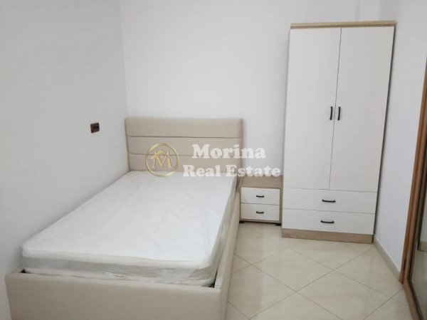 Tirane, jepet me qera garsonier Kati 1, 35 m² 270 € (Shkoze)