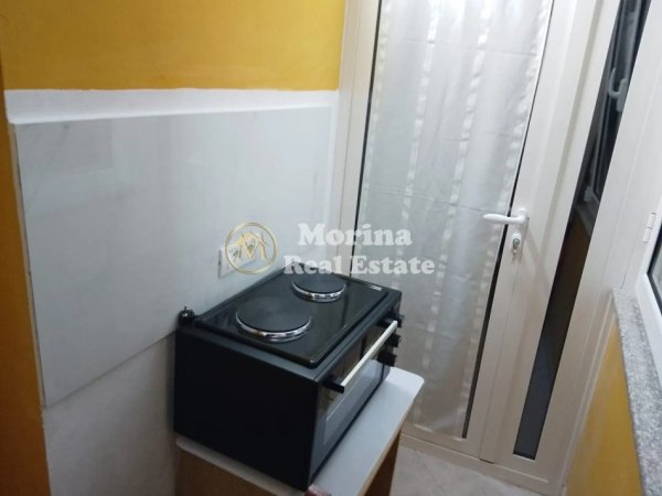 Tirane, jepet me qera garsonier Kati 1, 35 m² 270 € (Shkoze)