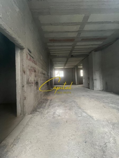 Tirane, shitet ambjent biznesi Kati 0, 300 m² 360.000 € (FRESKU)