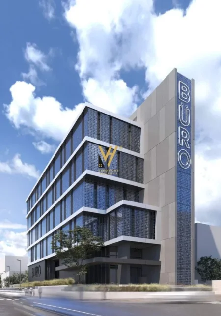 Tirane, shitet ambjent biznesi Kati 0, 2.000 m² 8.000.000 € (BLLOK)