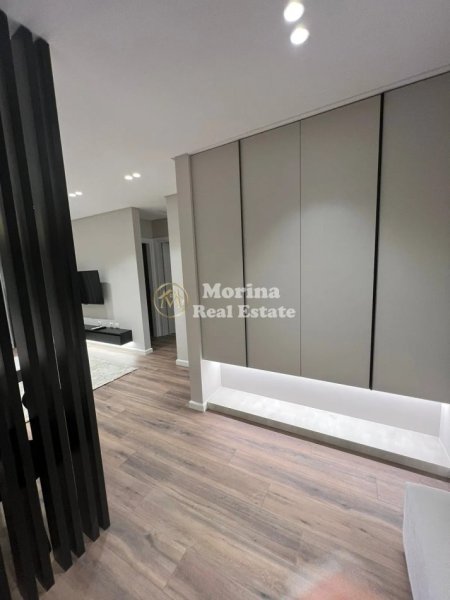 Tirane, jepet me qera apartament 2+1 Kati 7, 80 m² 700 € (Fusha e Aviacionit)