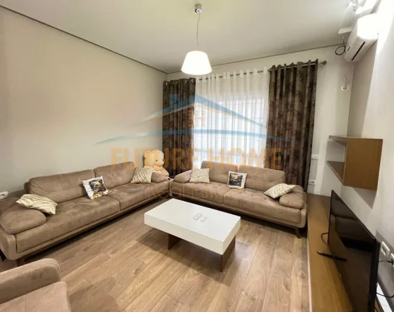 Qera, Apartament 1+1, Kopshti Botanik, Tiranë.