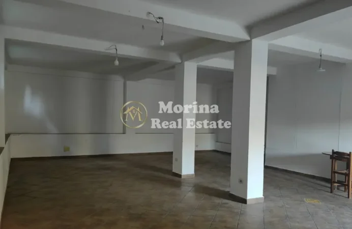 Tirane, jepet me qera ambjent biznesi Kati 0, 100 m² 470 € (Oxhaku)