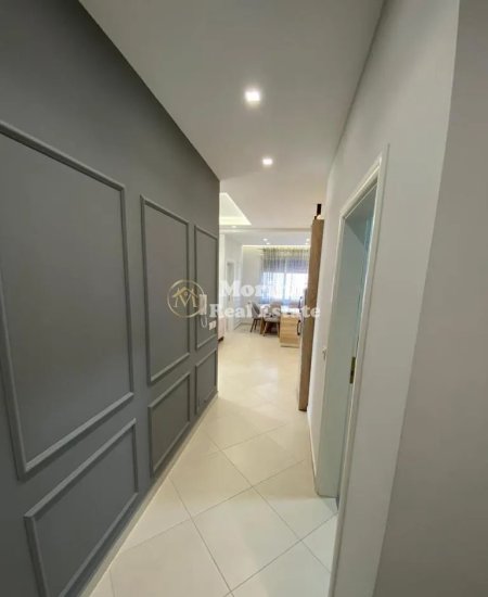Tirane, jepet me qera apartament 2+1 Kati 6, 80 m² 600 € (QSUT)