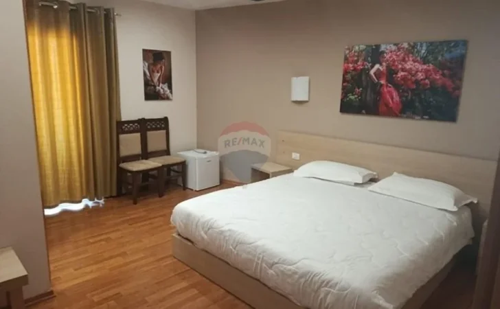 Tirane, shitet ambjent biznesi , 2.865 m² 3.200.000 € 