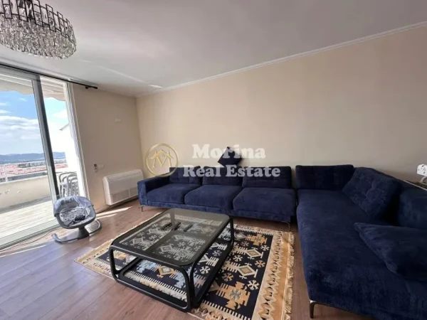 Tirane, jepet me qera apartament 3+1 Kati 4, 270 m² 1000 € (Fresk)