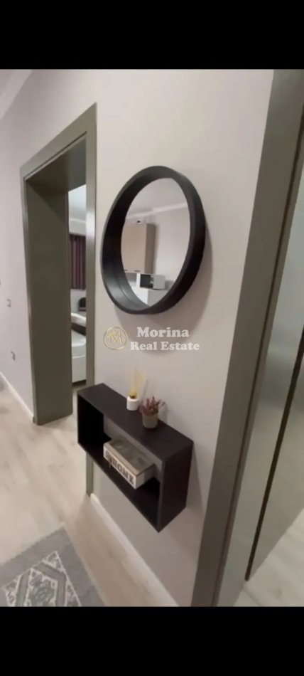 Tirane, jepet me qera apartament Kati 3, 120 m² 520 € (Laprake)