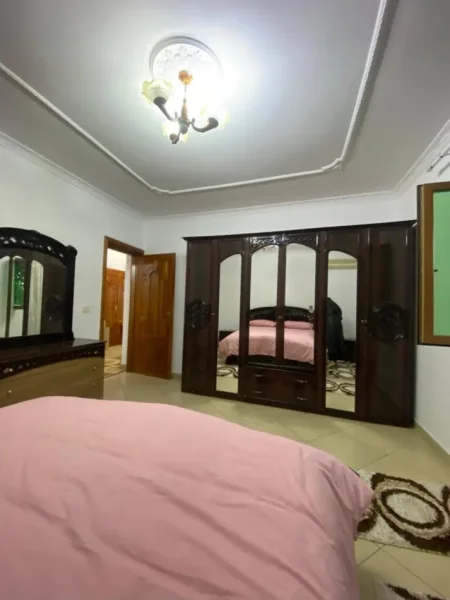 Tirane, jepet me qera shtepi 2+1+Ballkon Kati 1, 110 m² 480 € (5 Maji)