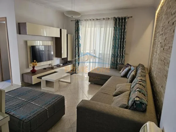 Shqiperi, shes apartament 2+1 Kati 4, 100 m² 147.000 € (FRESK)