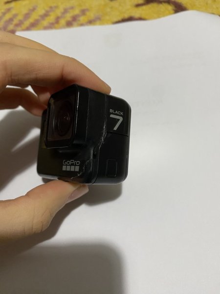 Tirane, shes GoPro hero 7 black