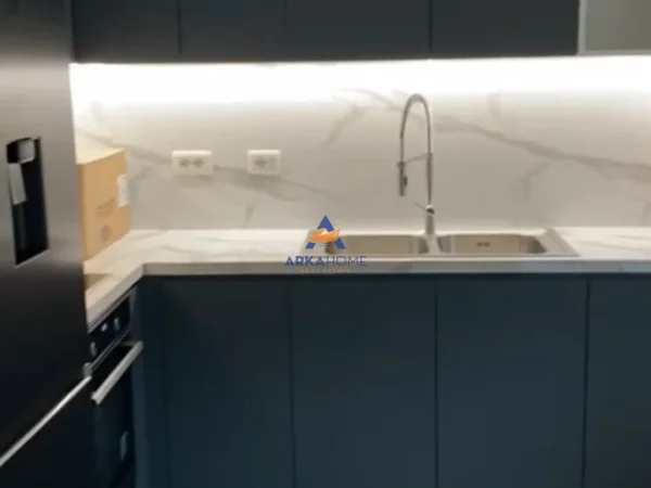 Tirane, shitet apartament+verande | Penthouse Dublex Kati 4, 198 m² 300.000 € 