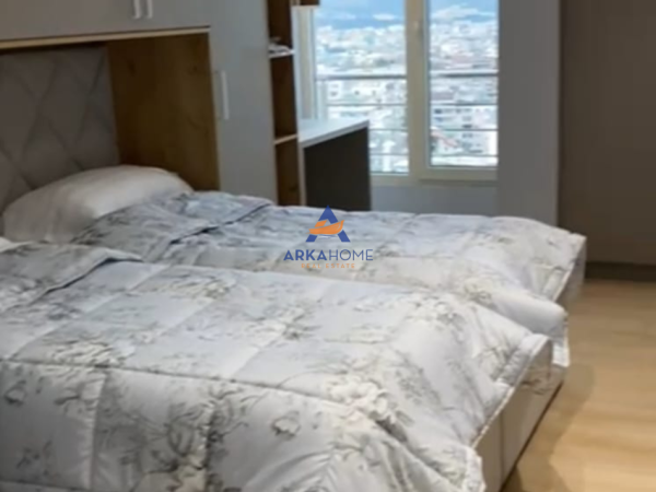 Tirane, shitet apartament+verande | Penthouse Dublex Kati 4, 198 m² 300.000 € 