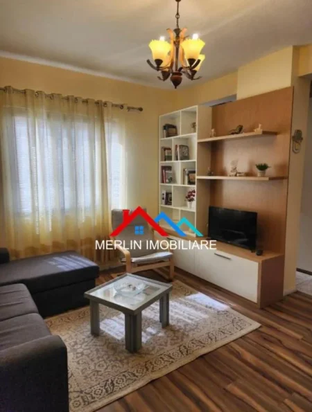Tirane, shitet apartament Kati 1, 40 m² 100.000 € (RRUGA NDRE MJEDA,21 DHJETORI)