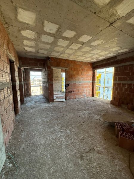 Tirane, shitet apartament 2+1 Kati 8, 101 m² 111.000 € (LAPRAKE)