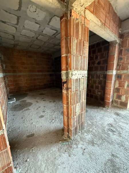 Tirane, shitet apartament 2+1 Kati 8, 101 m² 111.000 € (LAPRAKE)