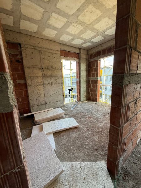 Tirane, shitet apartament 2+1 Kati 8, 101 m² 111.000 € (LAPRAKE)