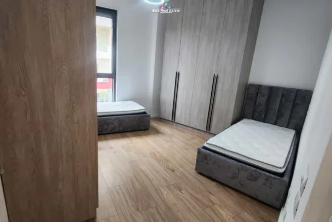 Tirane, jepet me qera apartament 2+1 Kati 3, 115 m² 1.200 € (Rruga Bilal Sina)