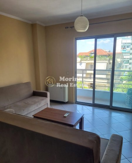 Tirane, shitet apartament 1+1 Kati 2, 69 m² 167.000 € (Komuna e Parisit)
