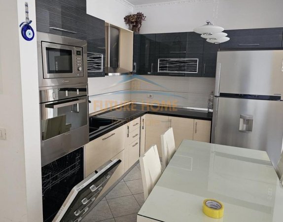 SHITET,APARTAMENT 2+1,NE FRESK, Tirane