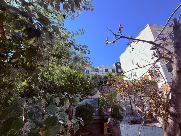 Tirane, shitet apartament 1+1 , 71 m² 115.000 € 