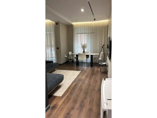 Tirane, shitet apartament 2+1+Ballkon Kati 4, 103 m² 360.000 € (bulevardi i ri)
