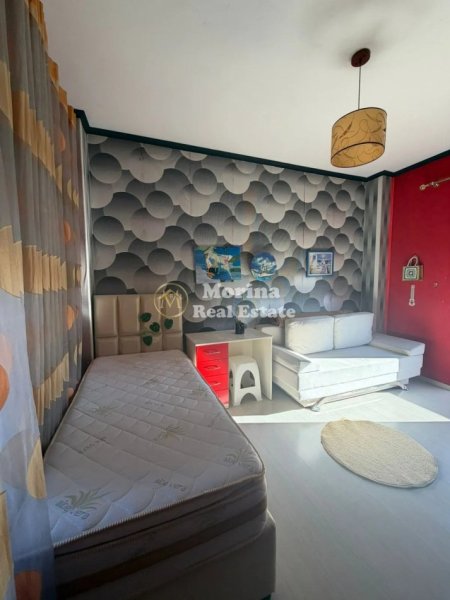 Tirane, jepet me qera apartament 2+1 Kati 3, 120 m² 500 € (Rruga e Dibres)