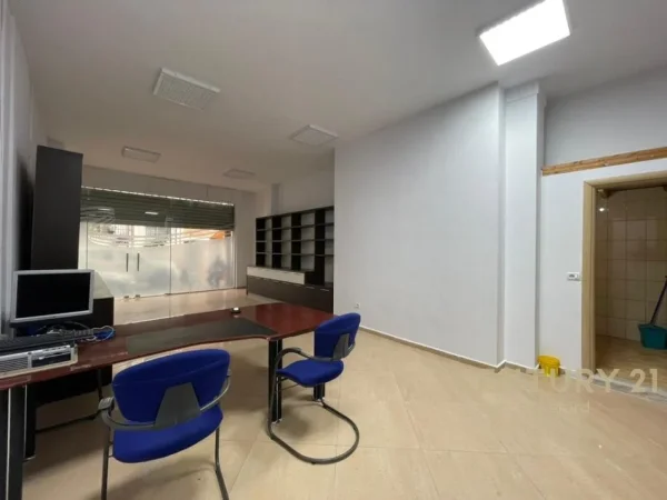 Tirane, shitet ambjent biznesi Kati 0, 108 m² 324.000 € 