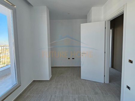 Tirane, shitet apartament 2+1 Kati 8, 136 m² 128.800 € (QTU, UNIVERS CITY)
