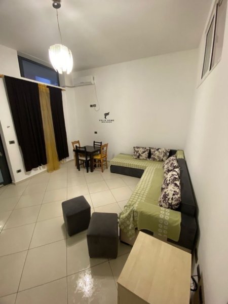 Tirane, jepet me qera apartament 1+1 Kati 1, 50 m² 400 € (KOPSHTI ZOOLOGJIK)