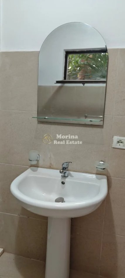 Tirane, jepet me qera shtepi 2+1 Kati 2, 90 m² 380 € (Tregu Elektrik)