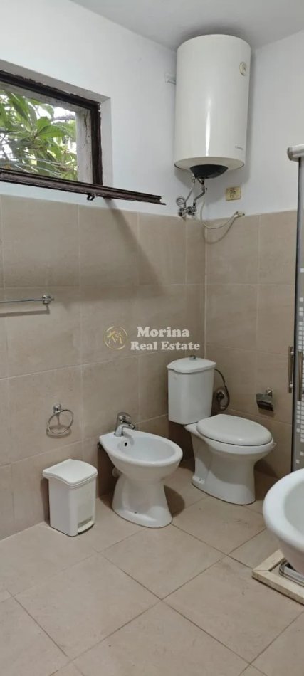 Tirane, jepet me qera shtepi 2+1 Kati 2, 90 m² 380 € (Tregu Elektrik)