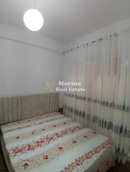 Tirane, jepet me qera apartament 1+1 Kati 7, 50 m² 400 € (Ali Demi)
