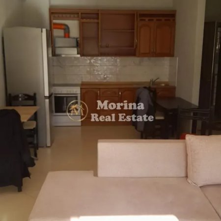 Tirane, jepet me qera apartament 1+1 Kati 7, 65 m² 400 € (Spitali Amerikan 3)
