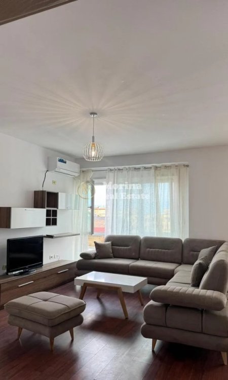 Tirane, shitet apartament 2+1+Ballkon Kati 4, 125 m² 231.250 € (Kodra e Diellit)