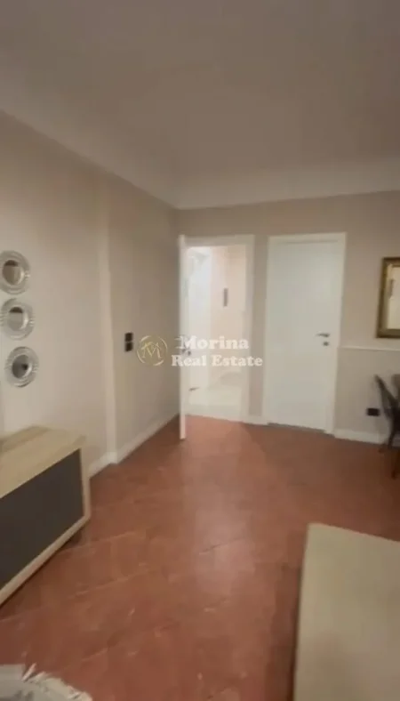 Tirane, shitet apartament 1+1 Kati 7, 112 m² 360.000 € (9 Katshet)