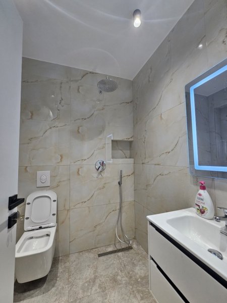 Tirane, shitet nga Pronari, pa-komision apartament 1+1 Kati 0, 48 m² 80.000 € (Rrapo hekali)