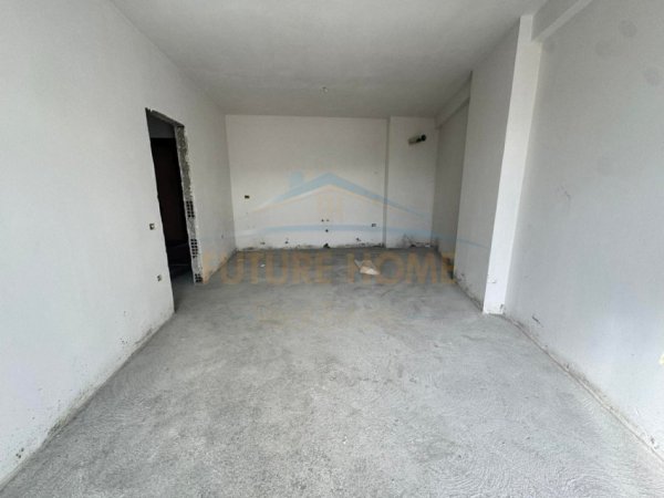 Tirane, shitet apartament 2+1 Kati 4, 69 m² 99.000 € (Yzberisht)