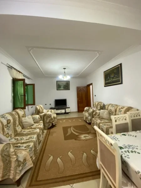 Tirane, jepet me qera apartament 2+1 Kati 0, 100 m² 480 € (5 Maji)