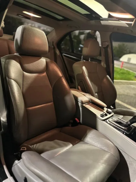 Tirane, shitet makine Mercedes Benz C class