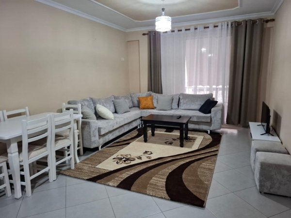 Tirane, jepet me qera apartament 1+1 Kati 3, 70 m² 350 € (Prane Motel Gaxherrit, Fresk, Tirane.)