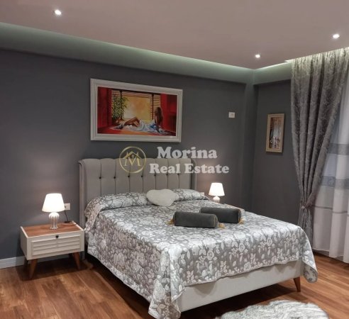 Tirane, jepet me qera apartament 1+1 Kati 4, 75 m² 750 € (Blloku)