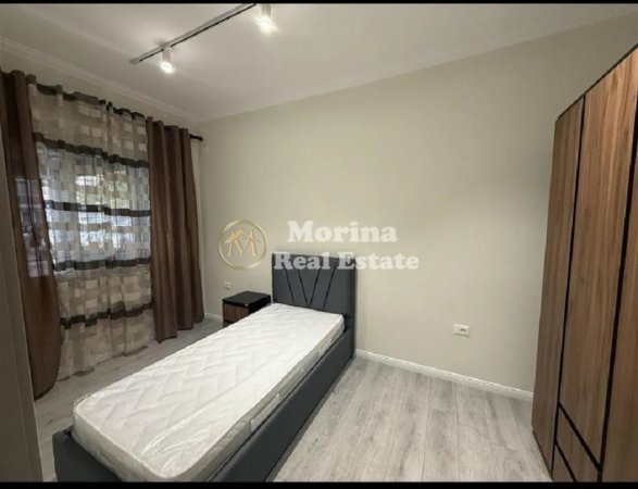 Tirane, jepet me qera apartament 2+1 Kati 1, 80 m² 850 € (Blloku)