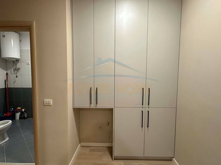 Tirane, shitet apartament 2+1 Kati 3, 101 m² 168.000 € 